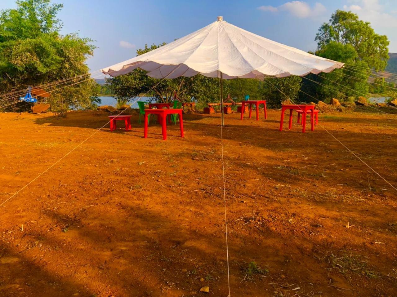 Liat Farm Tent Camping In Nashik Hotel Buitenkant foto